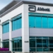 რამდენად ღირს Abbott Laboratories-ის აქციების შეძენა?