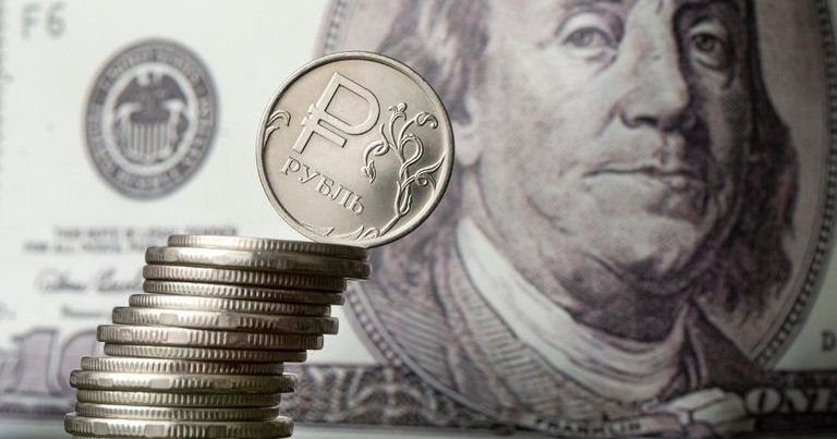 ახალი სანქციების ფონზე, რუსული რუბლი მოსკოვში რეკორდულ მინიმუმამდე დაეცა
