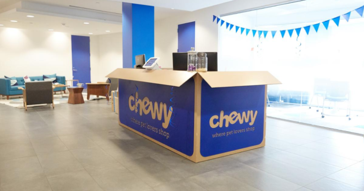 რატომ გაიზარდა გუშინ Chewy-ს აქციების ფასი?