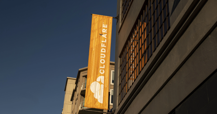 რატომ შემცირდა გუშინ Cloudflare-ის აქციების ფასი?