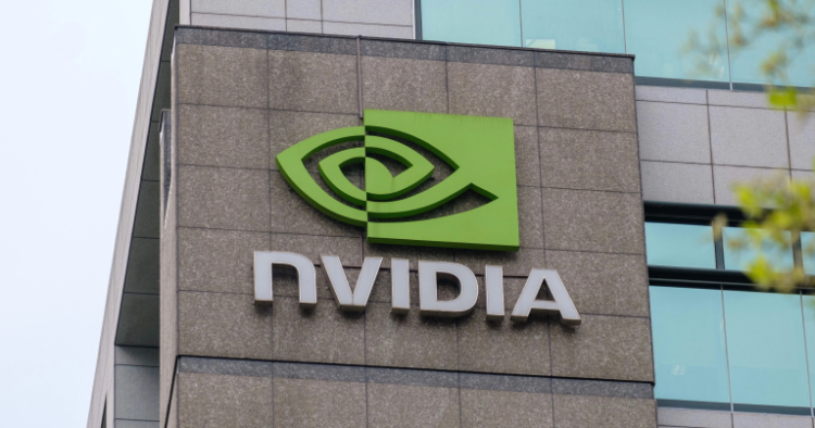 გავრცელებული ინფორმაციით, Nvidia ჩინეთისთვის ახალი AI ჩიპის გამოშვებას აფერხებს