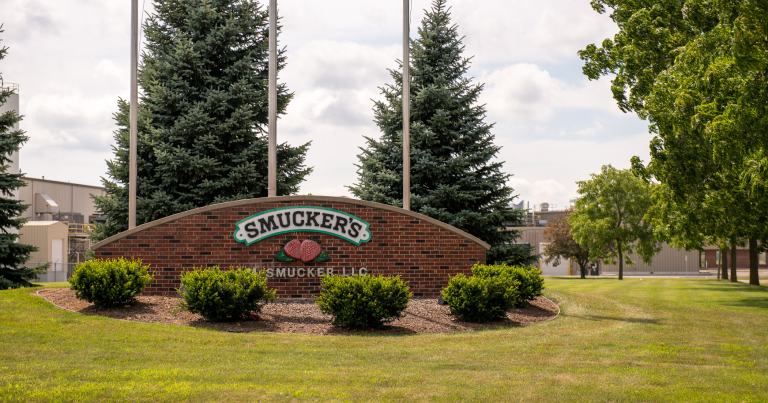 გუშინ, კვარტალური ანგარიშის შემდეგ, J.M. Smucker-ის აქციების ფასი გაიზარდა
