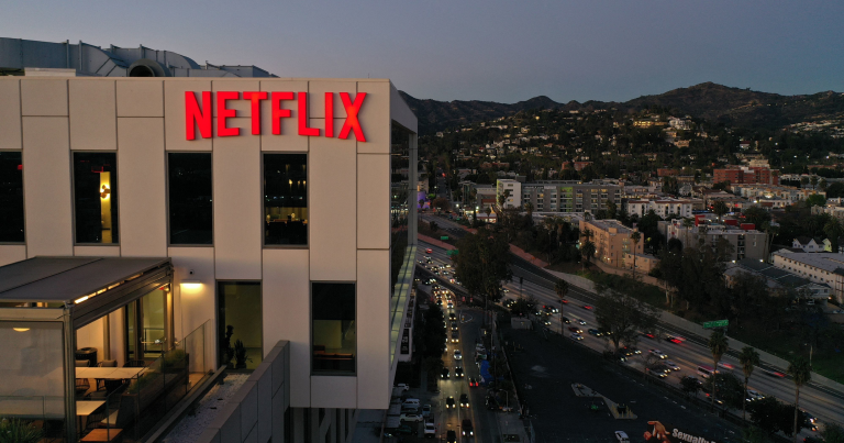 Netflix-ის სტრატეგიული ცვლილებები, რომლებიც ინვესტორებმა უნდა გაითვალისწინონ