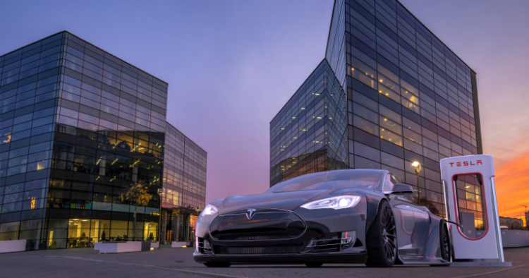 რატომ შემცირდა გასულ კვირაში Tesla-ს აქციების ფასი?