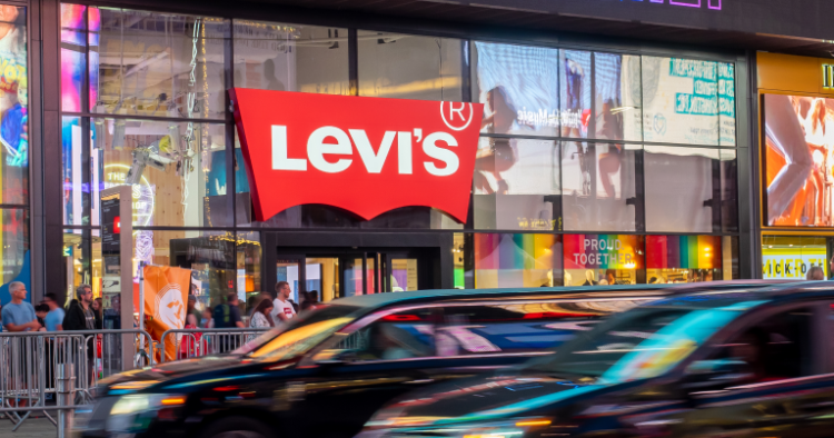 Levi Strauss-მა მოსალოდნელზე ძლიერი კვარტალური შედეგები გამოაქვეყნა