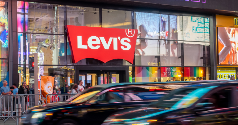 Levi Strauss-მა მოსალოდნელზე ძლიერი კვარტალური შედეგები გამოაქვეყნა