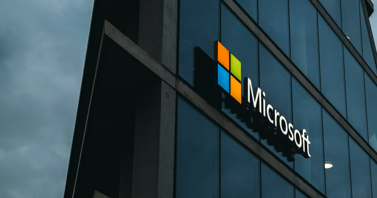 გუშინ Microsoft-მა მოსალოდნელზე ძლიერი კვარტალური შედეგები გამოაქვეყნა