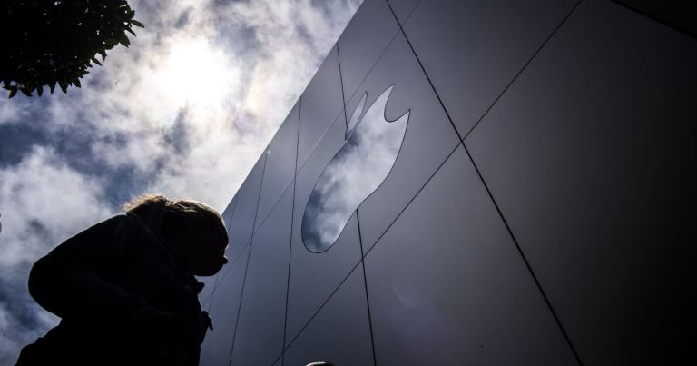 შესაძლოა, AI-ით აღჭურვილმა iPhone 16-მა Apple-ის აღორძინება გამოიწვიოს